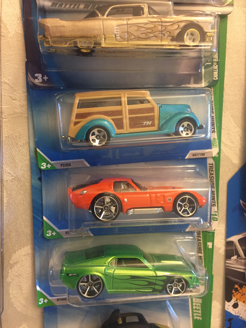 Illustration for article titled Colossal Die-Cast Collection - Box 67 - Whattaya Know, Hot Wheels!
